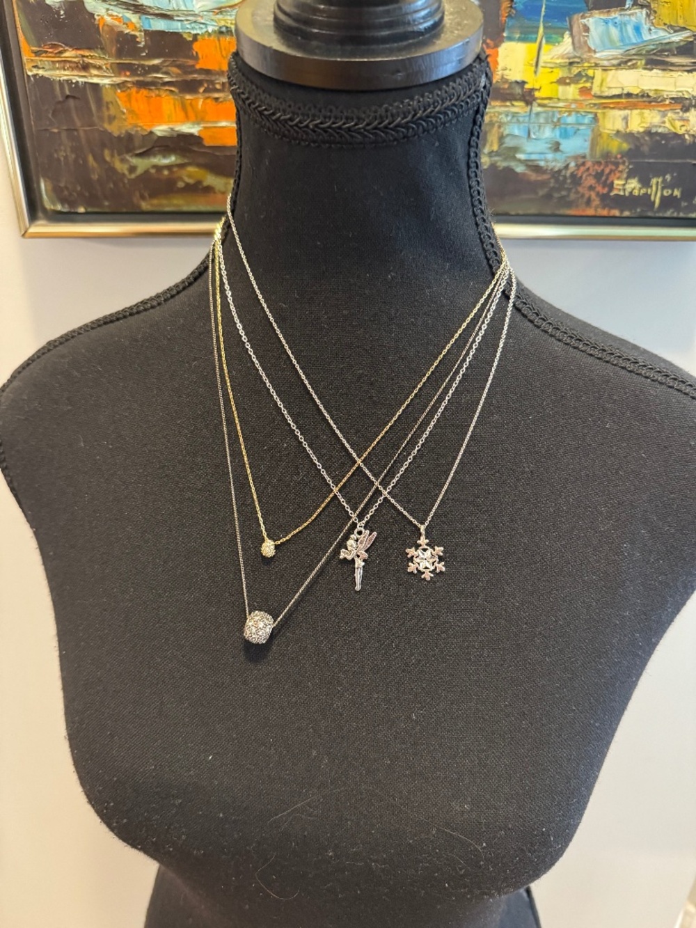 Lot of 4 Necklaces: 2 x 925 Chains (Italy + standard) & Fashion Pedants